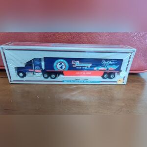 ERTL Richard Petty Enterprises 35th Anniversary Toy Truck - 1958-1992